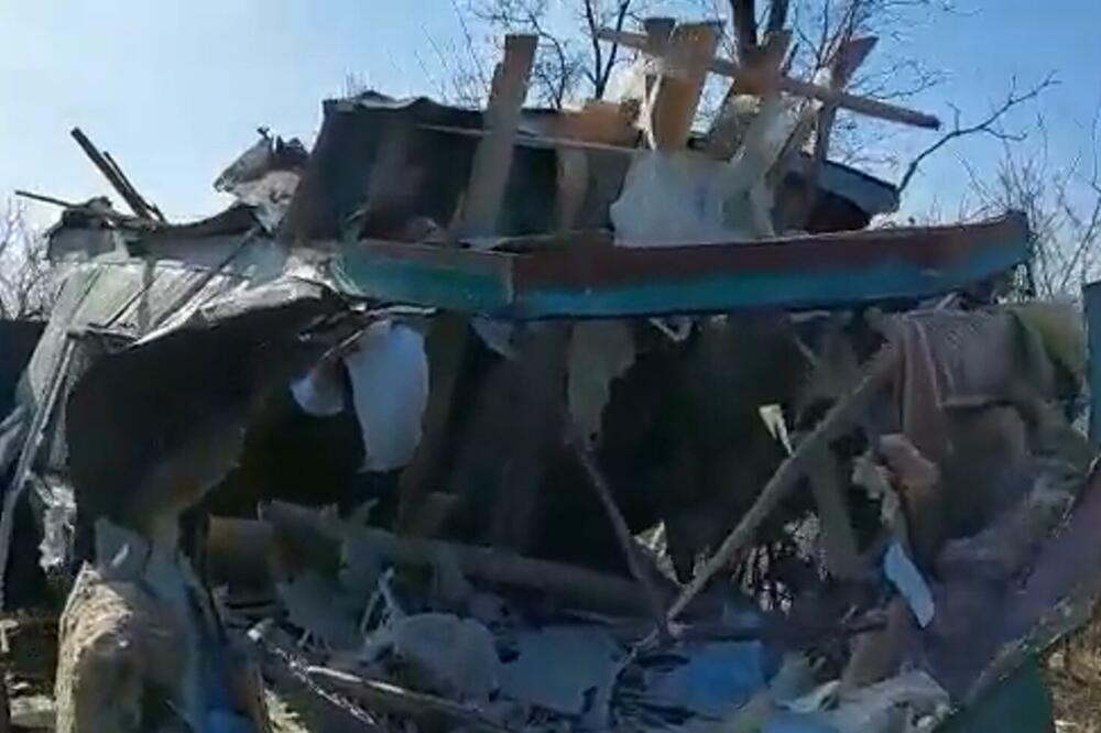 OSTALI SAMO DUGMIĆI: Pogledajte kako je ukrajinski projektil uništio ruski granični punkt u Rostovu VIDEO