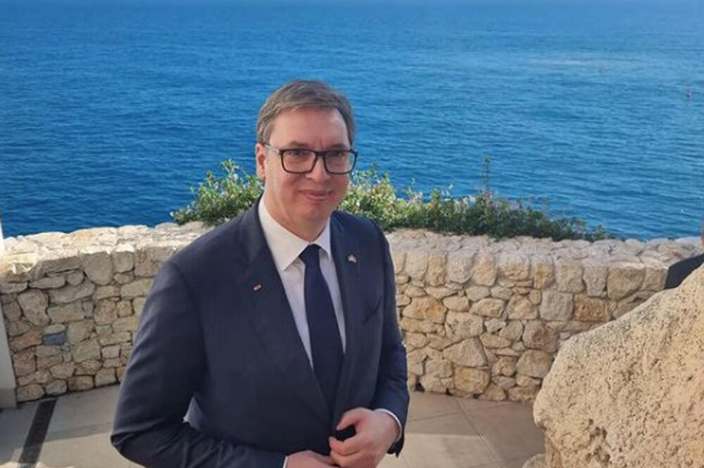 MALI PREDAH OD DRŽAVNIH AKTIVNOSTI: Predsednik Vučić posetio brojne znamenitosti Monaka (FOTO)