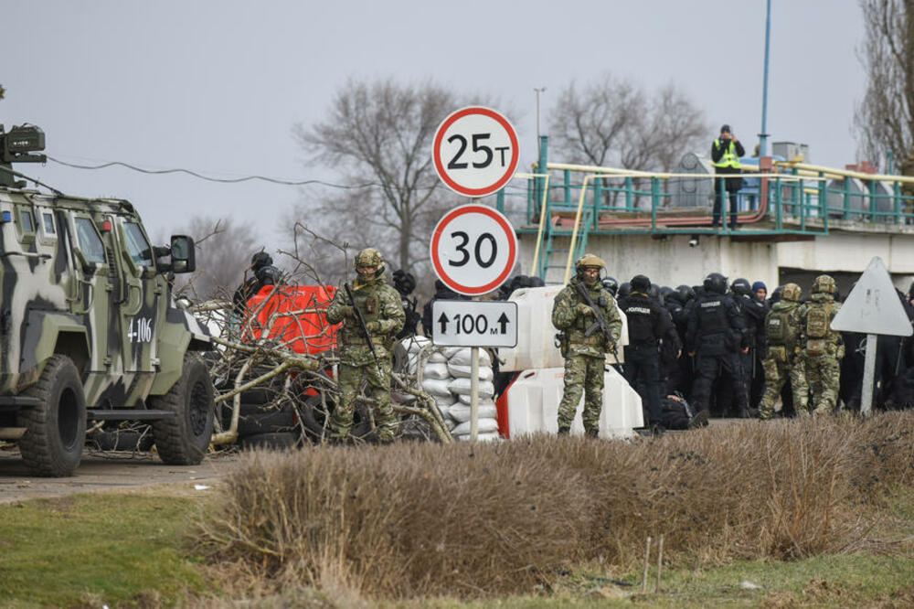 UKRAJINA: Rusija svojim snagama poručuje da moraju da završe rat do 9. maja