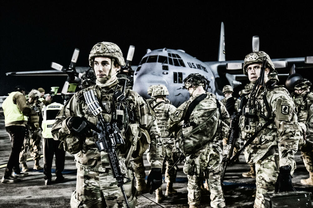 GENERALŠTAB TVRDI DA SE NATO SPREMA ZA RAT: Grupišu vojsku u blizini granica Rusije!
