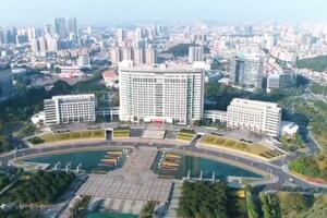 Grad Dongguan: Od „svetske fabrike“ do grada inovacija! VIDEO
