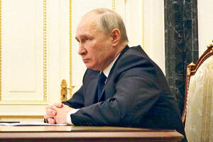 BESAN: Putin zbog fijaska u Ukrajini u kućni pritvor stavio čelnike FSB!