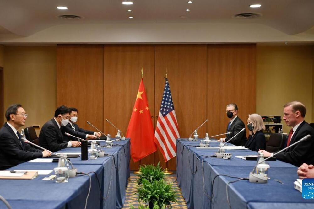 Visoki kineski diplomata sastao se sa savetnikom za nacionalnu bezbednost SAD
