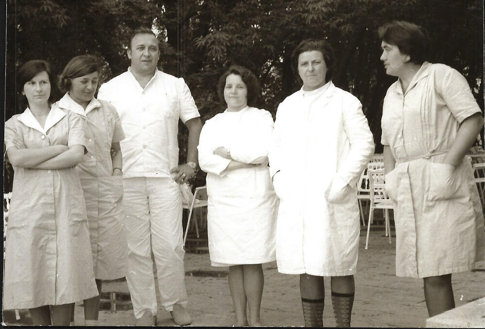 Dr Puniša Mijušković sa saradnicama 