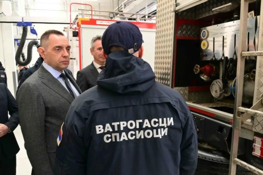 MINISTAR VULIN U VRANJU: Ove godine vatrogasci-spasioci u 6.000 intervencija spasli 246 osoba (FOTO)