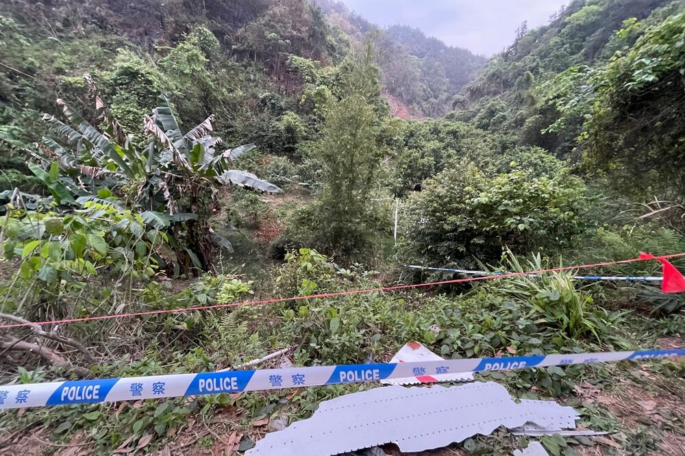 PRONAĐENA CRNA KUTIJA KINESKOG AVIONA: 132 osobe poginule u padu Čajna isterna