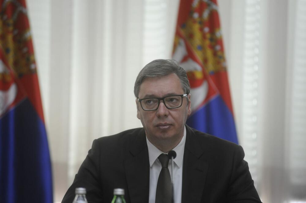 PREDSEDNIK SUTRA SA AMBASADORIMA KVINTE: Posle sastanka sa petorkom Vučić razgovara sa šefom delegacije EU