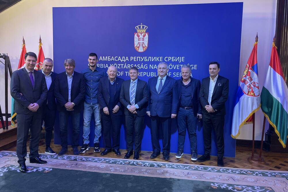 PRIJATELJSKA POSETA: Delegacija FSS posetila ambasadu Srbije u Mađarskoj
