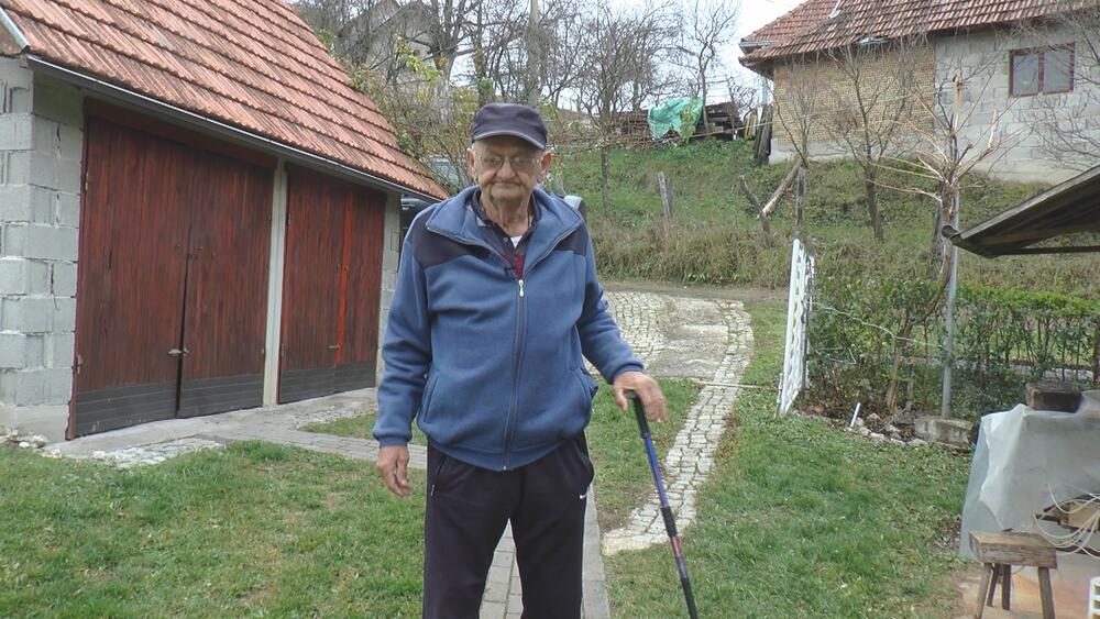 deda Žarko, Žarko Nešovanović