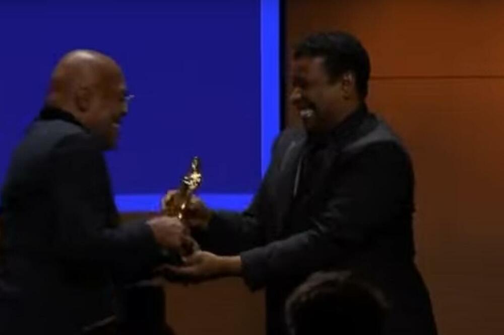 ZAHUKTAVANJE PRED GLAVNI DOGAĐAJ: Dodeljeni počasni Oskari za ŽIVOTNO delo dvojici glumaca koje SRBIJA obožava!
