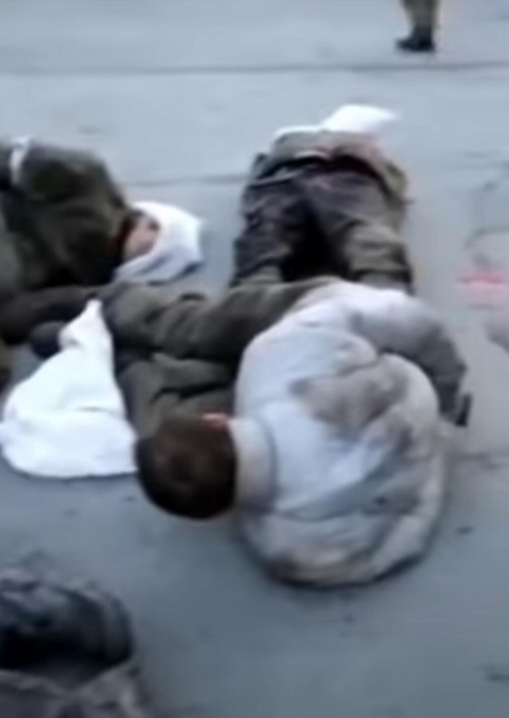 Ukrajina, ukrajinska vojska, ruski zarobljenici, brutalno, rat u Ukrajini