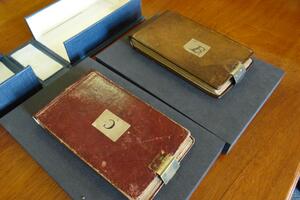 BIBLIOTEKARU, SREĆAN USKRS: Dve ukradene beležnice Čarlsa Darvina misteriozno vraćene Univezitetu Kembridž