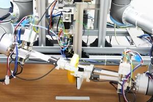 SPOSOBAN ZA DELIKATAN ZADATAK: Japanski naučnici predstavili robota koji može da oljušti bananu VIDEO