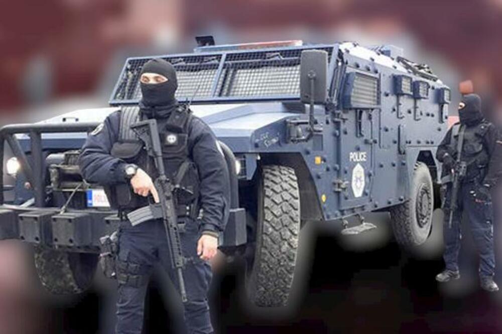 NAORUŽAVA SE KOSOVSKA POLICIJA: U bazu Belvedere stigle nove uniforme, borbeni prsluci i kompleti šok-bombi