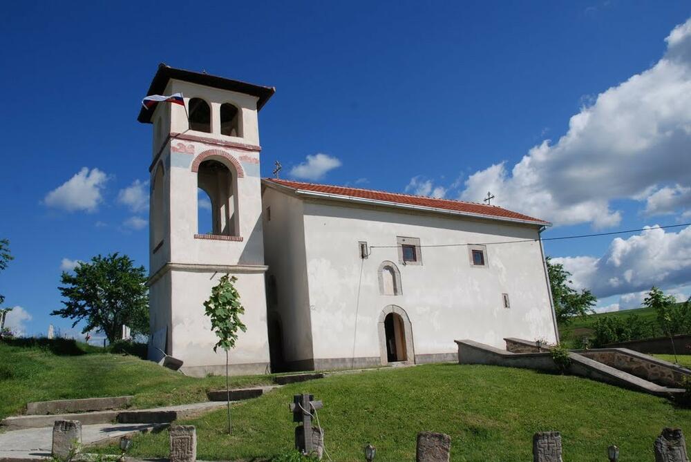crkva Svetih Arhangela, Veliko Ropotovo