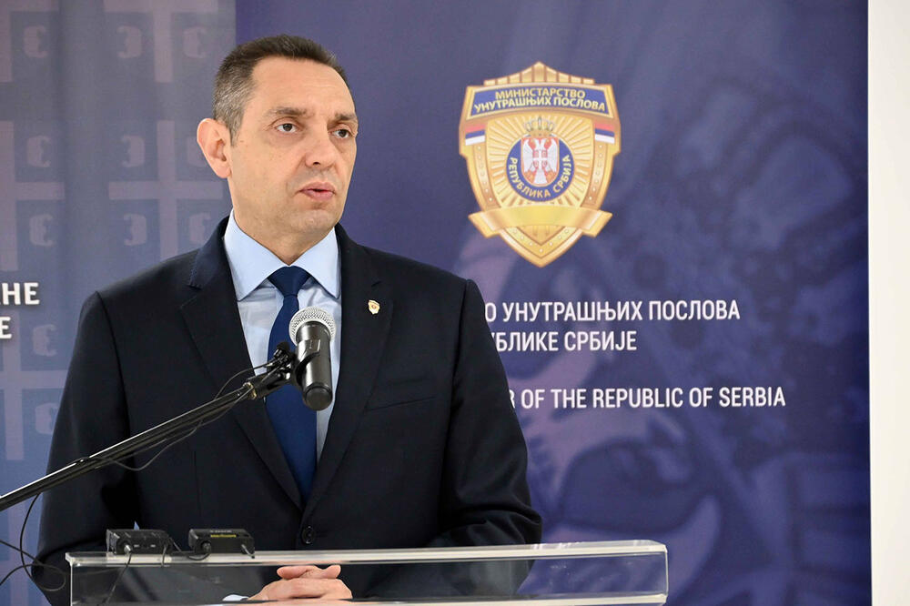 MINISTAR VULIN: Imamo apsolutnu podršku Vučića u borbi protiv organizovanih kriminalnih grupa