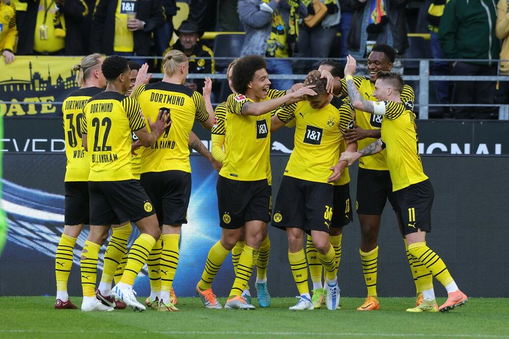 ŠESTICA SILNIH MILIONERA: Borusija Dortmund ubedljivo pobedila Volfsburg, Frajburg siguran protiv Bohuma