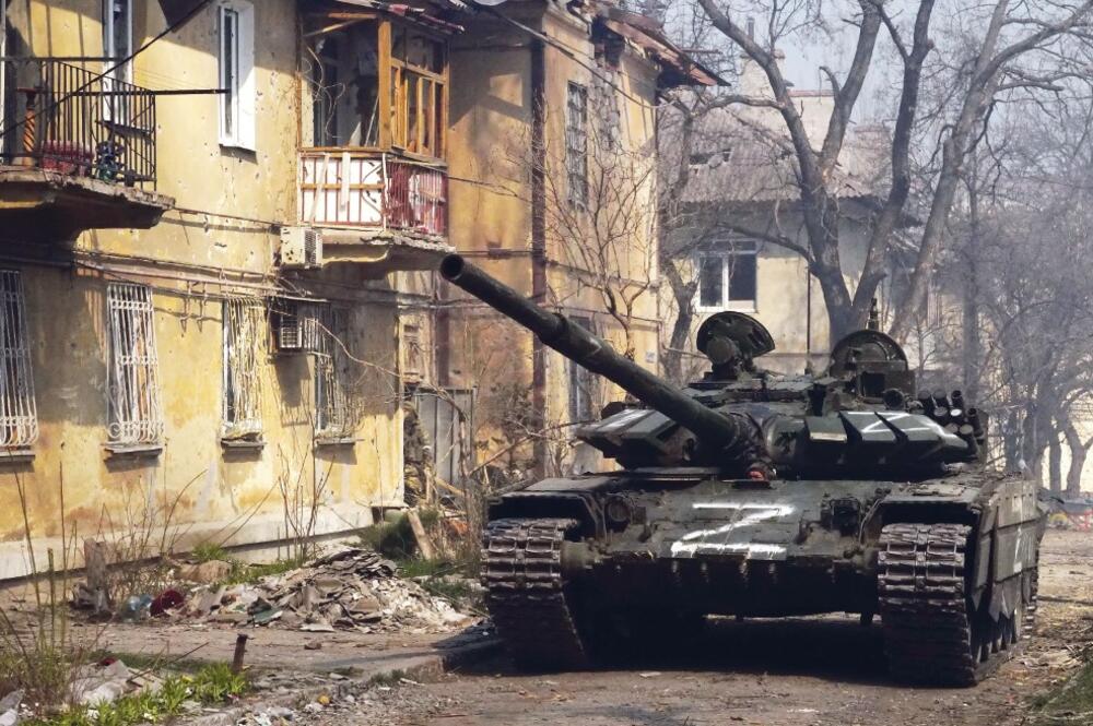 Tenk, rat, Ukrajina