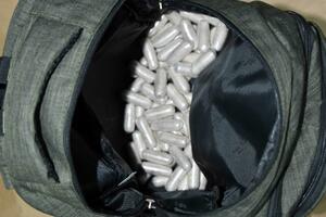 2 AKCIJE HAPŠENJA DILERA U BEOGRADU: Policija pronašla heroin i kokain, 5 uhapšenih (FOTO)