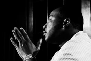 NEKA PROĐE JOŠ POLA VEKA, ALI NIKO NIJE TOLIKO UČINIO ZA AFROAMERIKANCE! Martin Luter King i danas je najveća TRAUMA CRNE AMERIKE!