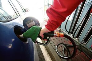 OVO SU NOVE CENE GORIVA: Evo koliko će narednih 7 dana koštati dizel i benzin