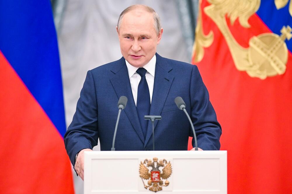 JA VAM NISAM PRIJATELJ, NISAM VAŠA MLADA, JA SAM PREDSEDNIK! Ovako je govorio Putin: 146 miliona ljudi ima iste interese! (VIDEO)