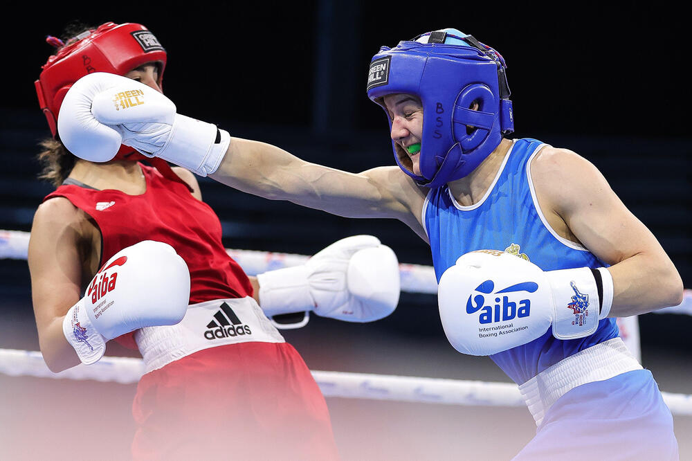 SRPKINJE SPREMNE DA IZBOKSUJU MEDALJE: Počelo svetsko prvenstvo u boksu za dame!