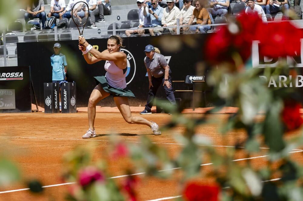 KOD DAMA BEZ IZNENAĐENJA: Pobede Sabalenke, Martić i Anisimove na turniru u Rimu