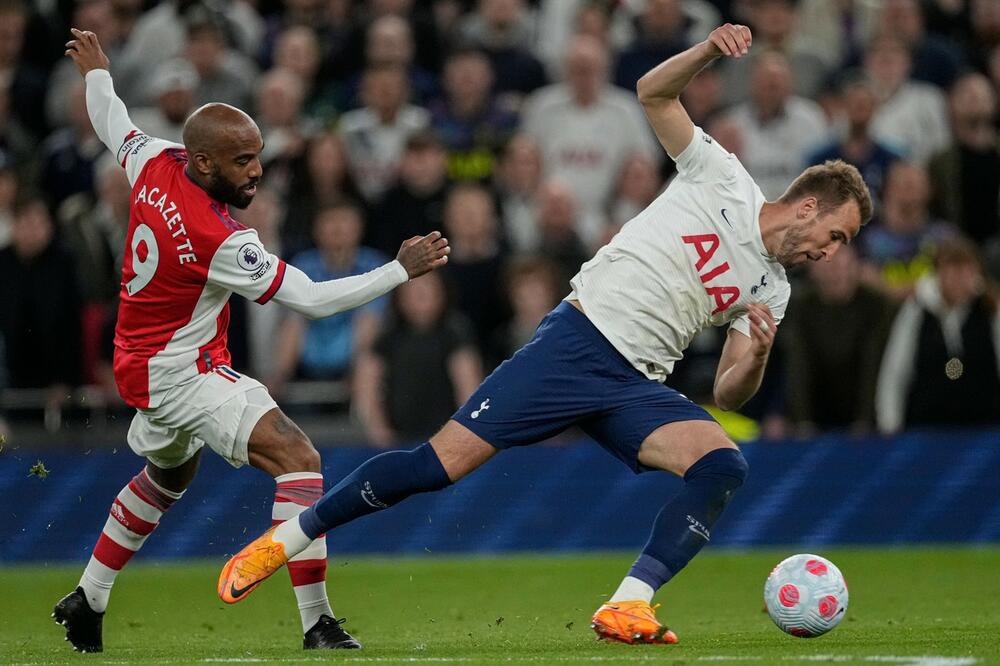 TOTENHEM ZAKUVAO BORBU ZA LIGU ŠAMPIONA: Pevci RAZBILI Arsenal u derbiju severnog Londona! VIDEO