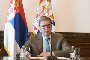 TEŽAK DAN U PREDSEDNIŠTVU: U toku konsultacije Vučića s članovima Vlade i saradnicima u vezi sa odlaskom u Brisel