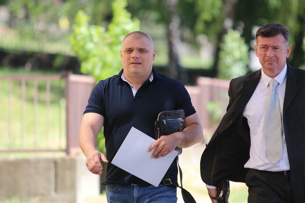 bivši načelnik novosadske policije dolazi u specijalni sud