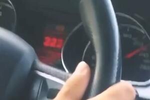 MA KAKVI 200 NA SAT, OVO JE JOŠ BRŽE! Pogledajte bahatog vozača kako GAZI audija po Milošu Velikom (VIDEO)