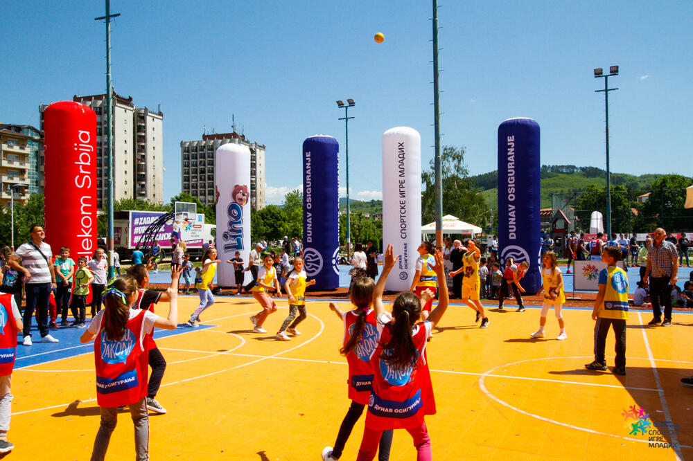 SPORTSKE IGRE MLADIH ODUŠEVILE PRIBOJ I NOVI PAZAR: Svi u glas poruču - igre su zakon!