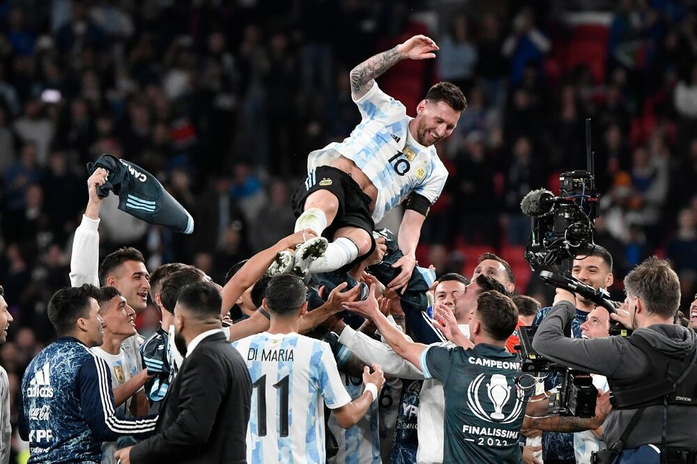 MESI I GAUČOSI NA KROVU SVETA: Argentina ubedljiva protiv Italije u Superkupu dva prvaka kontinenta!