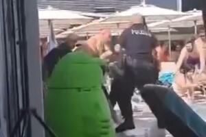 NOVI SNIMAK HAPŠENJA SRBINA U KUPAĆIM GAĆAMA NA MALTI: Ovako se borio sa policajcima, četvorica ga jedva savladala! (VIDEO)