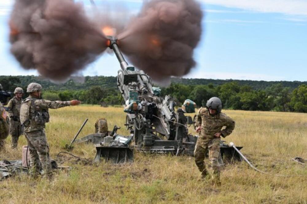 Ukrajina, rat u Ukrajini, artiljerija, M777