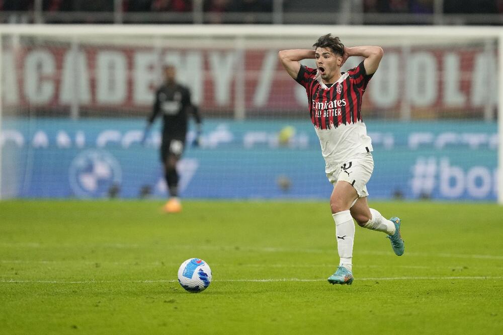 POD LUPOM: Milan želi da zadrži Dijasa još jednu sezonu