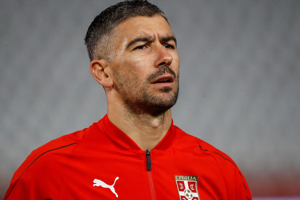 ALEKSANDAR KOLAROV ZAVRŠIO KARIJERU! Bivši kapiten Srbije rekao zbogom fudbalu u 37. godini