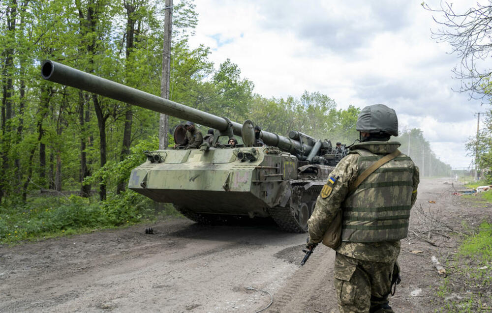 Ukrajina, ukrajinska artiljerija