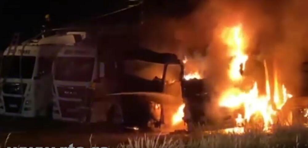 Novi Pazar, Požar, zapalio se kamion