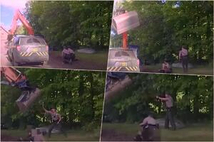 NEĆEŠ TI NAŠEG SINA HAPSITI: Bračni par iz Vermonta krenuo bagerom na zaprepašćene policajce! VIDEO