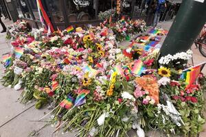 KRVAVI NAPAD U PABU U NORVEŠKOJ PRESTONICI Održana komemoracija za žrtve napada u Oslu