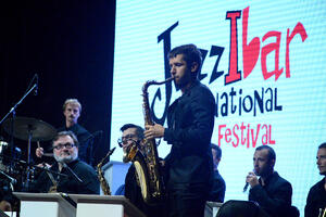 DŽEZIBAR OD 29. JUNA DO 2. JULA U KRALJEVU: Kulturni centar „Ribnica” Kraljevo organizuje 12. internacionalni džez festival