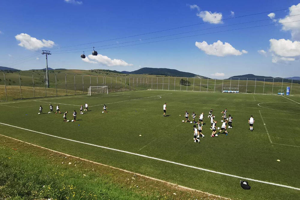 FUDBALSKI KAMP ZLATIBOR 2022: Najmlađi članovi omladinske škole Partizana sanjaju da jednog dana zaigraju za prvi tim