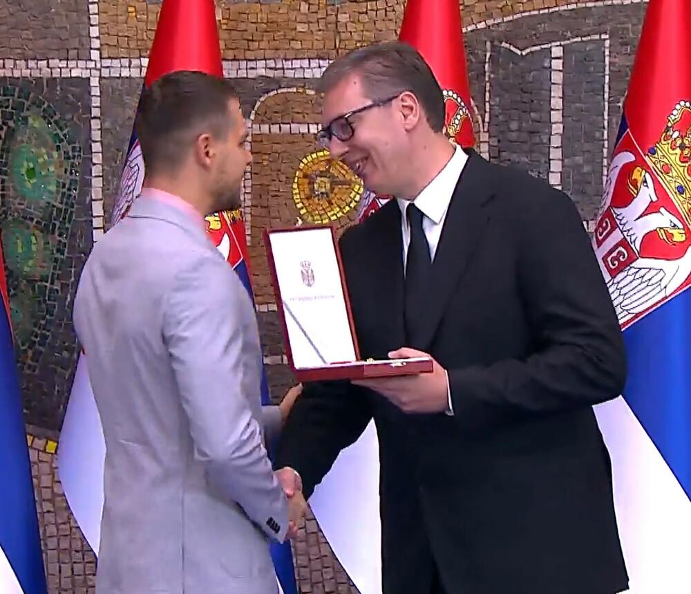 Aleksandar Vučić, Palata Srbije, Dodela Medalja, Dodela ordena, Dodela spomenice, Miloš Biković