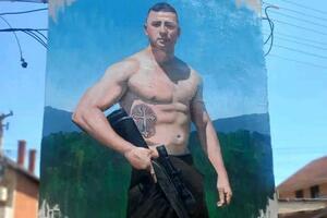IZAĐEM NA PROZOR I VIDIM DA ME MOJ SIN GLEDA: Tragično nastradali fudbaler Nikola dobio mural u rodnom selu (FOTO)
