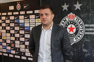 MILOŠ VAZURA: Neće biti odlazaka, pravimo još moćniji Partizan!
