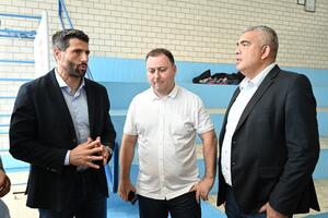 GRADONAČELNIK ŠAPIĆ: Želim da Beograd za par godina bude daleko opremljeniji bazenima, sportskim centrima