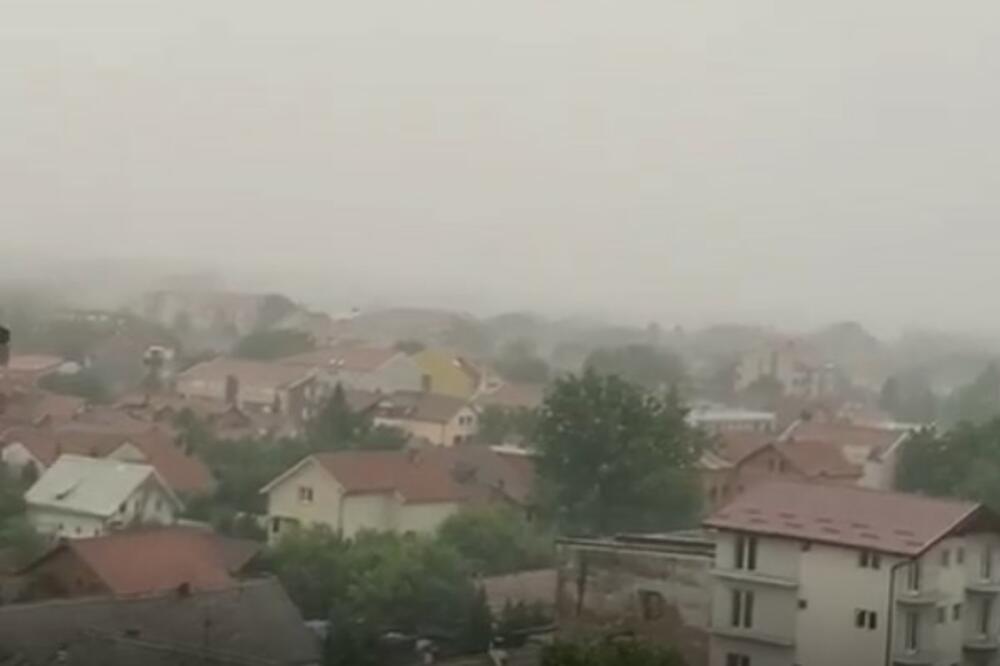 RHMZ IZDAO HITNO UPOZORENJE: Na snazi crveni meteoalarm, teško nevreme u ovim delovima Srbije!