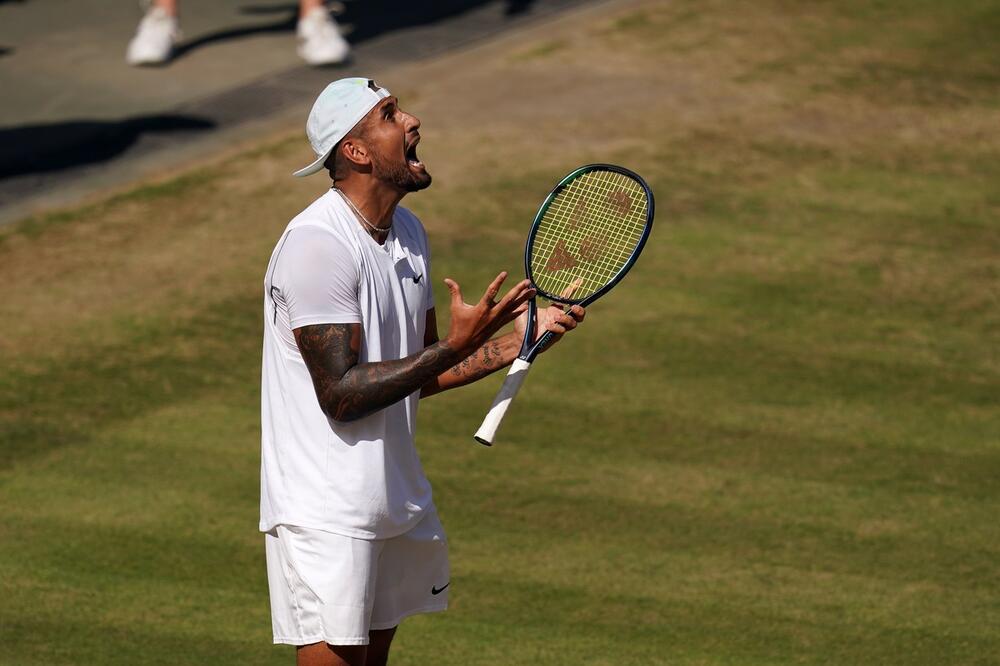 KIRJOS PRIČAO SAM SA SOBOM: Novak IZLUDEO Nika, potpuno POMRAČENJE Australijanca! VIDEO